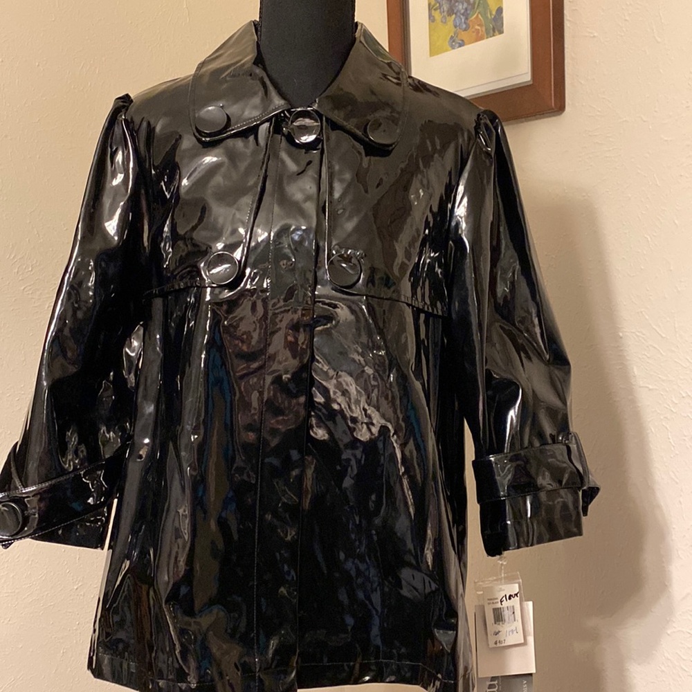 Mac& Jac black vinyl short waisted rain jacket size Large